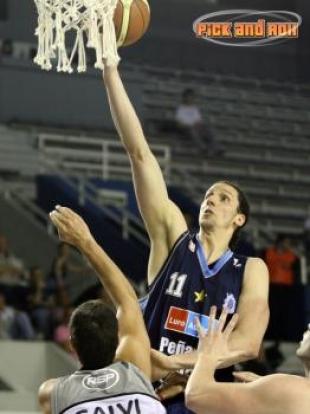 Pe�arol estudia en una escuela arte dram�tica