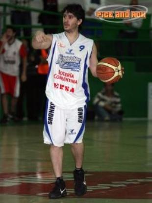 San Mart�n se asegur� a Carabajal