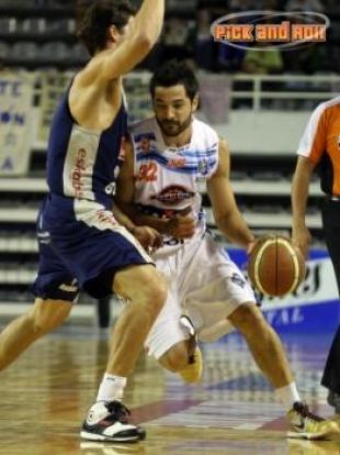 Cangelosi: �Voy a colaborar para que el club pueda quedarse y afianzarse en la categor�a�