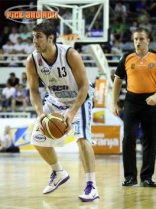 Hure:  �El objetivo es poder ingresar al s�per 8�