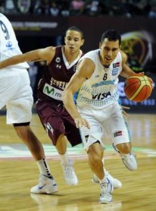 Jug� al �Tri-notinto�