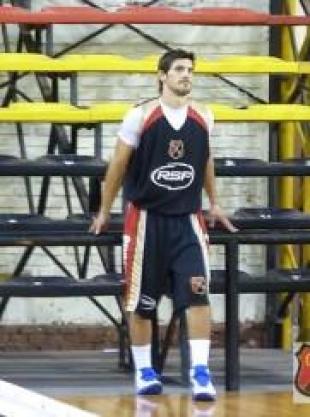 San Mart�n ya piensa en Pe�arol