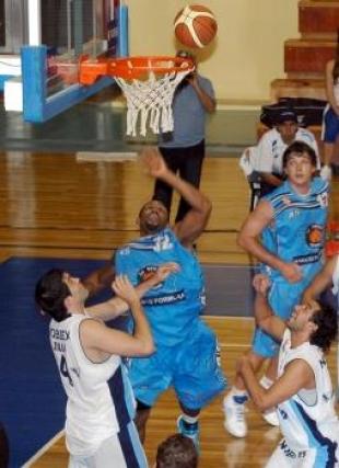 La Uni�n no para de ganar