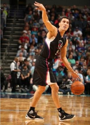 S�lida victoria de los Clippers con Prigioni