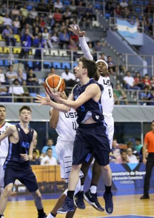 El U16 no dio el batacazo e ir� por el bronce