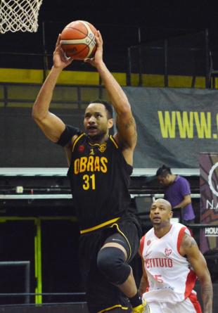 Por Wade se lo llev� todo