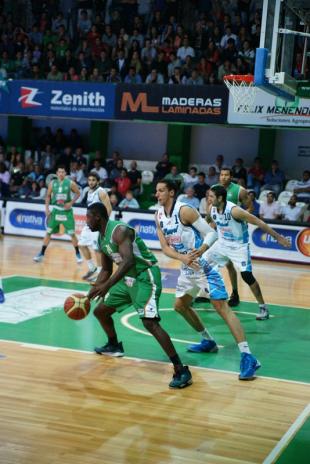 Estudiantes sue�a en grande