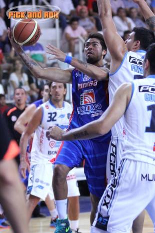 Nicol�s Aguirre: "Somos un equipo solidario"