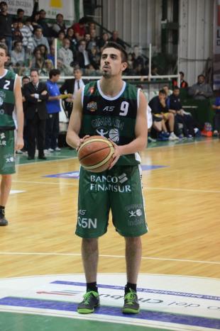 Gimnasia renov� con Scala