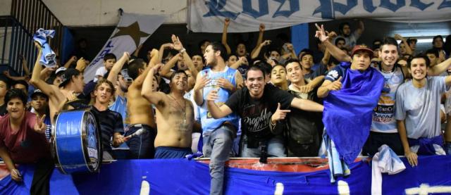 Fiesta y pasi�n en el cl�sico correntino