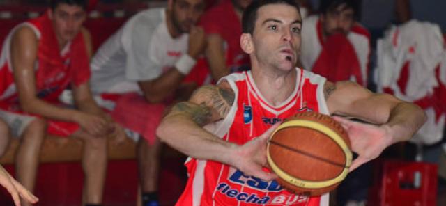 San Isidro, Alvear y Ciclista ya est�n en cuartos