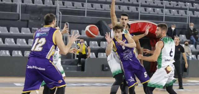 Debuts y destacados en Espa�a