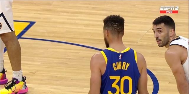 Stephen Curry demoli� a Denver Nuggets