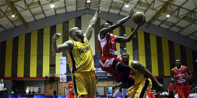 C�modo triunfo de Capitanes