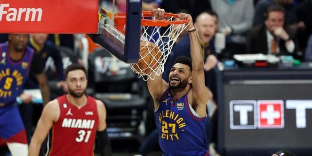 Guardianes de la monta�a