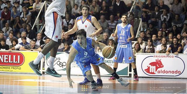 Ol�mpico canta.....rutti