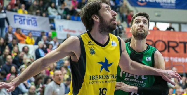 �La decisi�n era simplemente venir a jugar al b�squet�