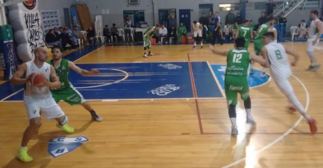 Atenas puso primera en el S�per 8