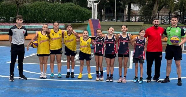 La Asociaci�n rosarina con nuevo bal�n oficial