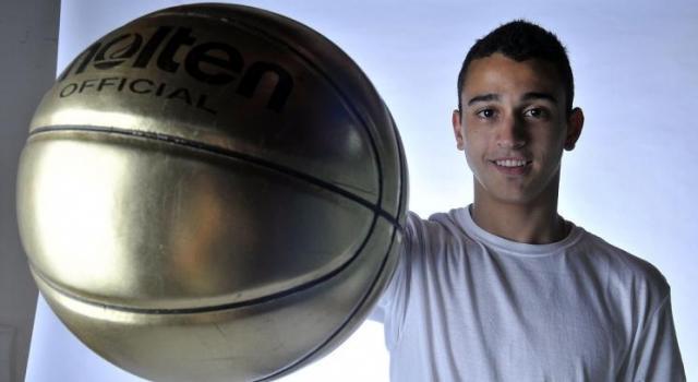 Nicol�s Zurschmitten, el pibe de Atenas que tiene un sue�o dorado