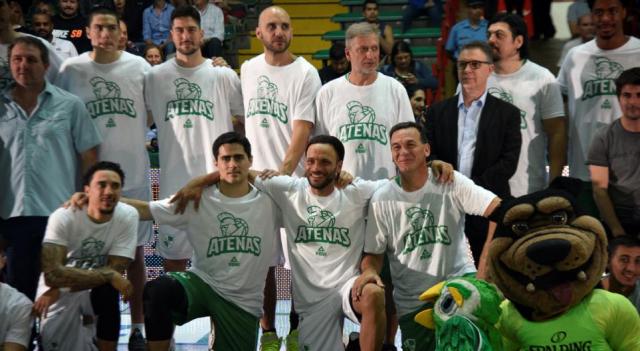 L�baque se despidi� de su gente en un partido de �hist�ricos�