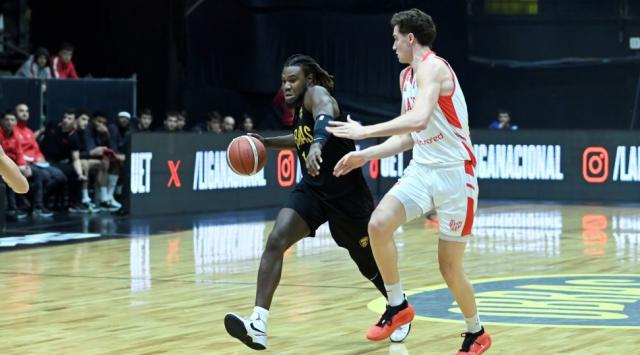 Victoria y podio para el cordob�s