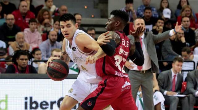 Zaragoza sue�a en grande, Barcelona bien arriba