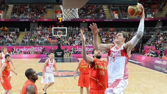 Rusia gan� el partido clave y se queda con el grupo