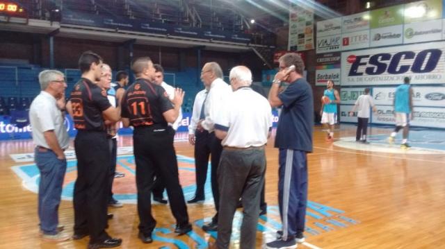 Sionista - Argentino se posterg� otra vez por la humedad