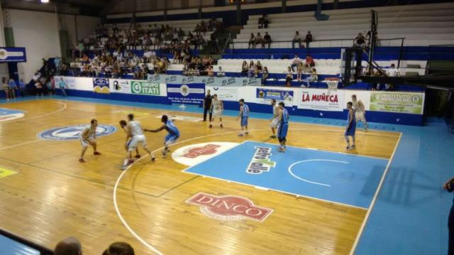 Deportivo Viedma sigue l�der en la Sur