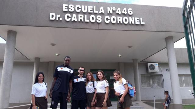 Ol�mpico puso en marcha la campa�a "Arbolado para tu escuela"