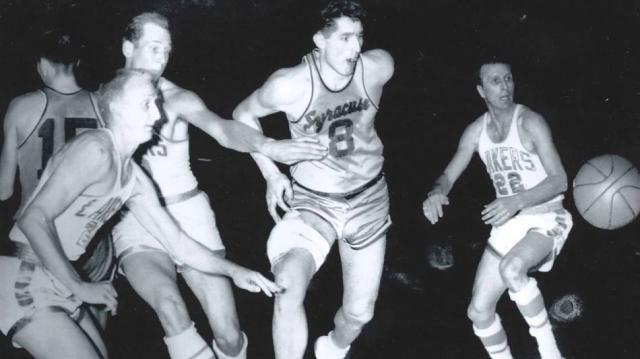 NBA: Syracuse Nationals, el campe�n de la campa�a 1954-55