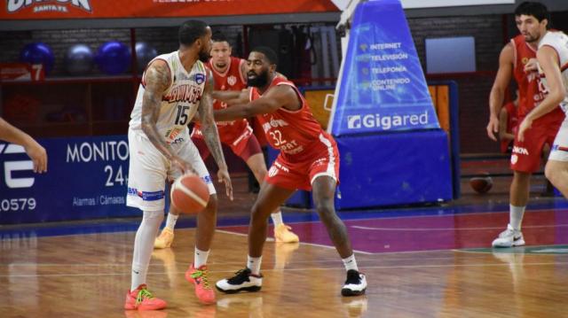 Lo sac� de la galera