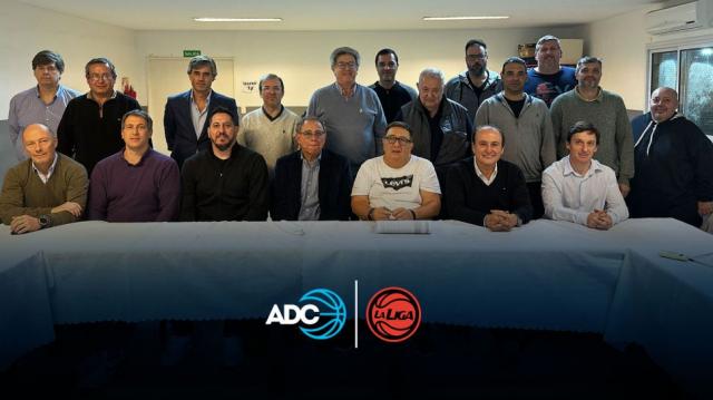 Reuni�n entre los Clubes de LN - LA