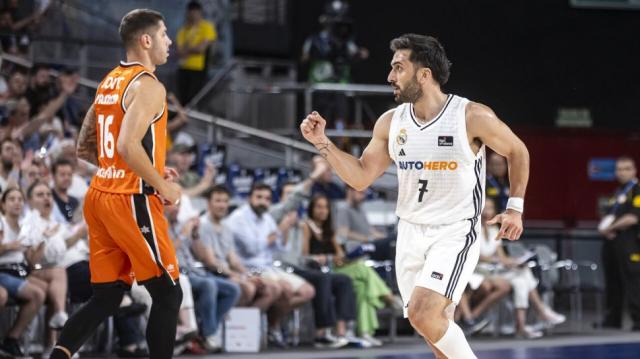 Con un Campazzo r�cord, El Madrid qued� al borde del campeonato