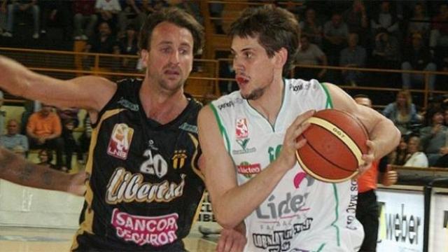 Atenas grit� fuerte en Sunchales