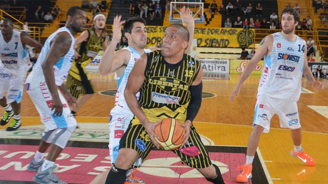 Sionista complet� la remontada