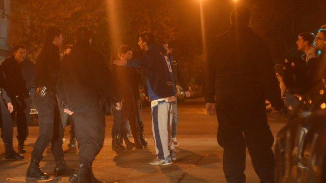 Disturbios y represi�n  al final del partido