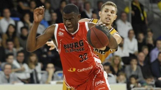 Herv� Tour� llega a Estudiantes