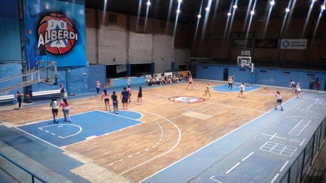 Alberdi con su sue�o a cuestas