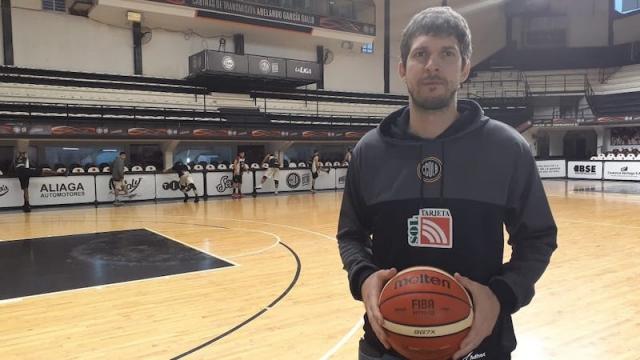 Dmitry Flis: �Soy un jugador que se acomoda a las necesidades del equipo�