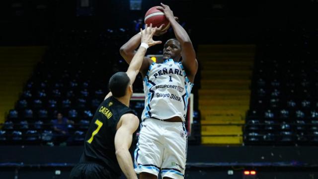 Calent� el oto�o