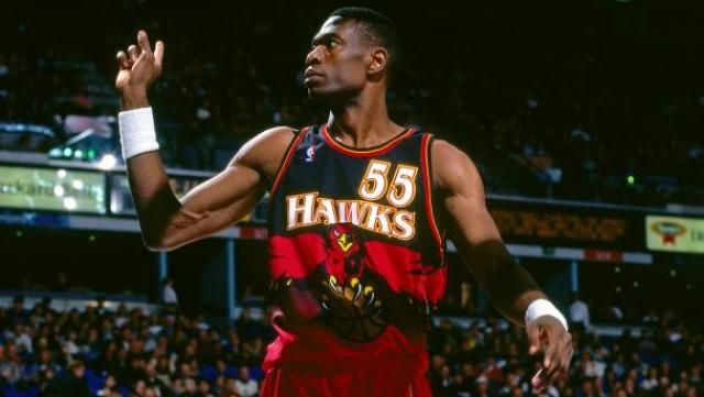 Los Hawks retirar�n la camiseta de Dikembe Mutombo