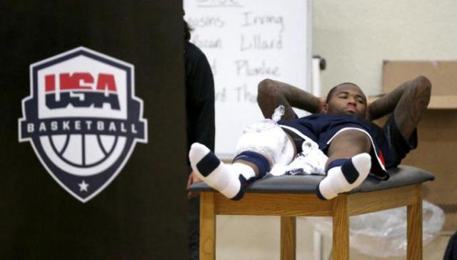 Otro susto en la selecci�n de Estados Unidos