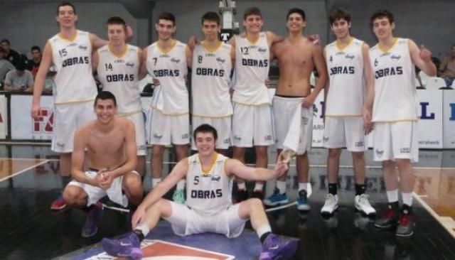 Obras campe�n e Hind� tercero