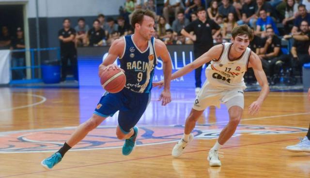 Racing escapa del fondo a puro gol