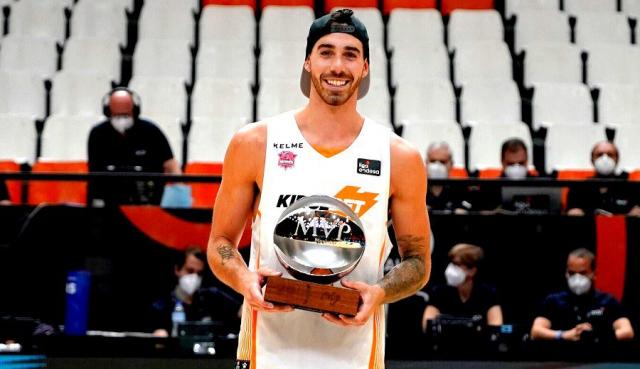 �D�nde te veremos Luca?