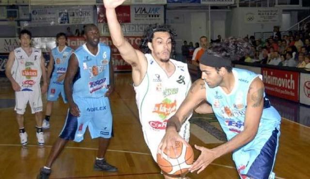 Atenas, paliza y r�cord