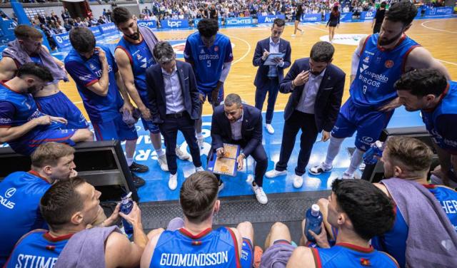 Burgos brill� y volvi� a la Liga Endesa