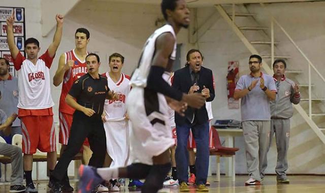 Hurac�n forz� el quinto partido